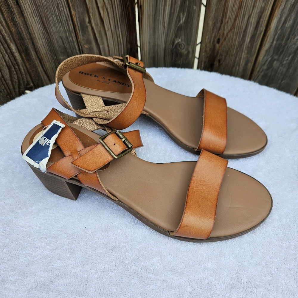 Rock & Candy Elegant Tan Sandals Block Heel Size 7 - Picture 13 of 16